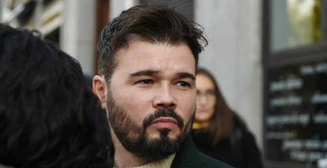 El portavoz de ERC, Gabriel Rufián, a su llegada al Tribunal Supremo./ EFE