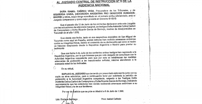 Documento que recoge las amenazas a familiares de los desaparecidos durante el régimen dictatorial argentino de Videla./PÚBLICO