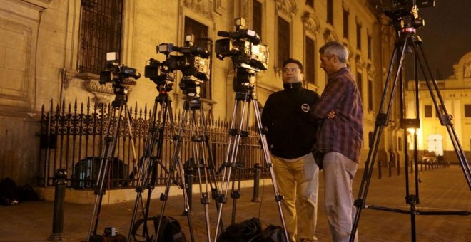 Periodistas en Lima (Perú), hace unos días. REUTERS/Guadalupe Pardo