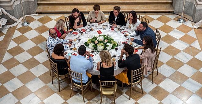 Los concursantes de 'MasterChef Celebrity 2', cenando en el Palacio del Infante Don Luis de Borbón de Boadilla. AYUNTAMIENTO DE BOADILLA