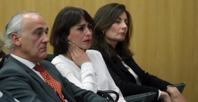 Juana Rivas en un momento del debate en el Colegio de Procuradores de Madrid / EFE