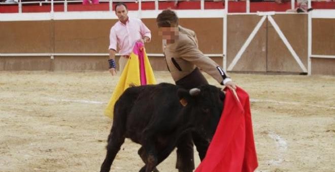 Una clase de la Escuela de Tauromaquia de Murcia. Público