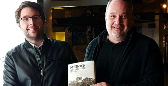 Manuel Pérez Lorenzo (i) y Carlos Babío (d), autores de 'Meirás. Un caudillo. Un pazo. Un espolio'