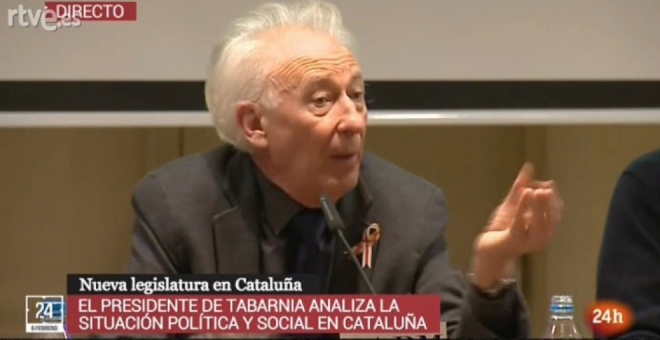 Emisión de la rueda de prensa de Albert Boadella, a quien el Canal 24 Horas presenta como 'presidente de Tabarnia'.