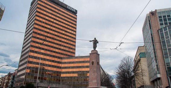 Sede del BBVA en Bilbao donde Primark va a instalar su primera tienda en la capital vizcaína.