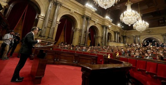 Jordi Turull, durante su última intervención en el pleno de investidura en el Parlament. - EFE