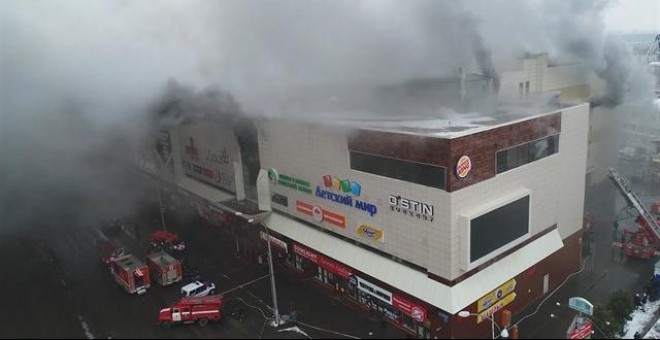 Centro Comercial incendiado en Kemerovo, Rusia.  REUTERS