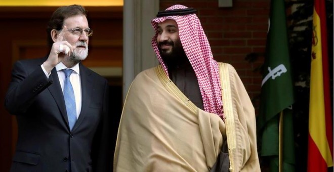 El presidente del Gobierno, Mariano Rajoy, durante la recepción al príncipe heredero de Arabia Saudí.- EFE