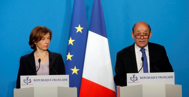 La ministra de Defensa francesa Florence Parly y el ministro de Asuntos Exteriores francés, Jean-Yves Le Drian. /REUTERS