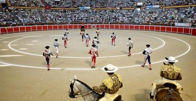 Foto de archivo de una corrida de toros en el Coliseum de A Coruña. / EFE