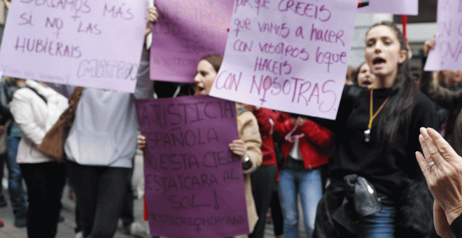 Protesta de esta semana contra la sentencia de 'La Manada'. EFE