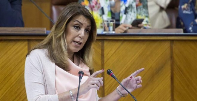 La presidenta de la Junta de Andalucía, Susana Díaz, durante su intervención en el Parlamento andaluz. (RAÚL CARO |  EFE)