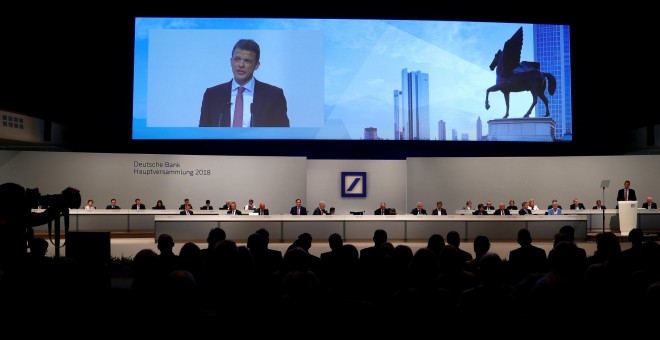 El consejero delegado de Deutsche Bank, Christian Sewing, durante la junta de accionistas del banco germani en Fráncfort. REUTERS/Kai Pfaffenbach