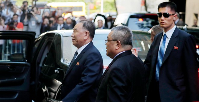El enviado de Corea del Norte, Kim Yong Chol, llega a un hotel en Nueva York, EEUU/Reuters