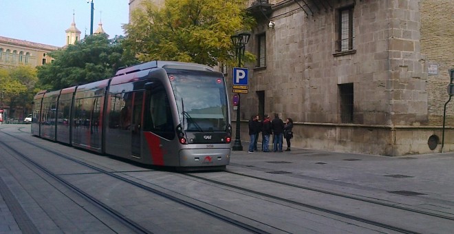 El ayuntamiento plantea la gratuidad del transporte público en episodios de contaminación para reducir las emisiones de gases tóxicos.