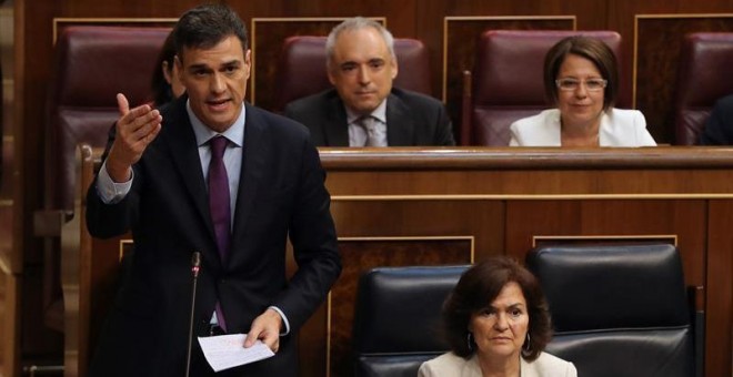 El presidente del Gobierno, Pedro Sánchez, durante una de sus réplicas en el Congreso. EFE