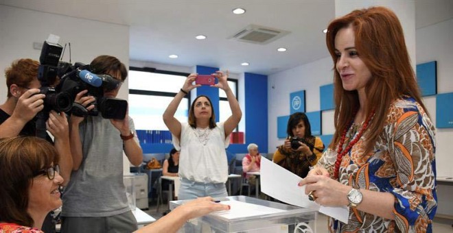 La 'jornada electoral' en el PP transcurre con normalidad. (PABLO MARTÍN | EFE)