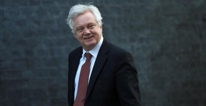 El exministro para el Brexit David Davis. REUTERS/Hannah Mckay/Archivo