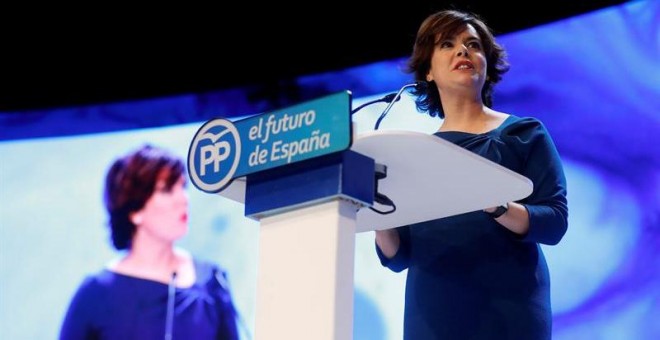 La candidata a la Presidencia del PP, Soraya Sáenz de Santamaría, durante su intervención hoy en el XIX Congreso del partido en el que se elige al nuevo presidente de la formación, en la que ha subrayado, en la presentación de su candidatura, que fue la c