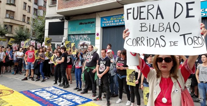 Concentración antitaurina en Bilbao el pasado mes de agosto.