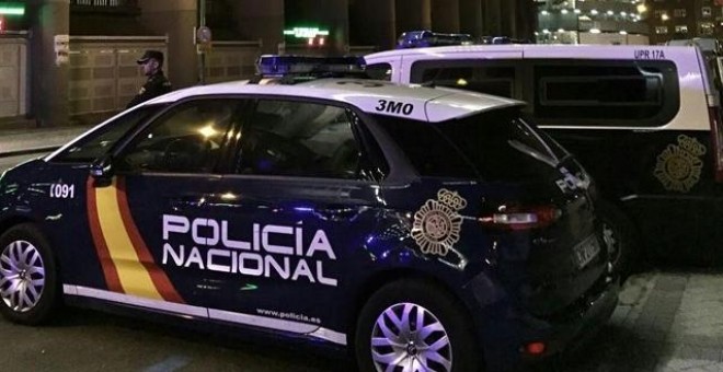 Imagen de archivo de un coche de la Policía Nacional. - EFE