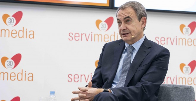 El expresidente José Luis Rodríguez Zapatero, durante un coloquio organizado por la agencia Servimedia.