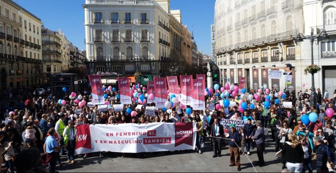 Manifestación antifeminista de la puerta del Sol. FERMÍN GRODIRA