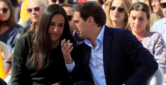 El líder de Ciudadanos Albert Rivera y la candidata al Ayuntamiento de Madrid, Begoña Villacís, en un acto político. EFE/Fernando Alvarado