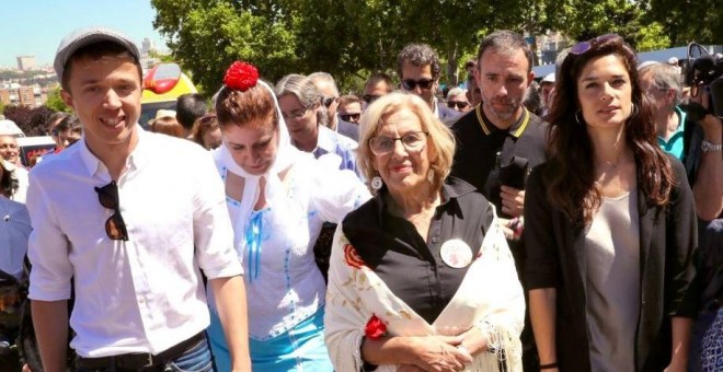 15/05/2019 - La alcaldesa de Madrid y candidata de Más Madrid al Ayuntamiento de capital, Manuela Carmena, y el candidato de la misma formación a la Comunidad, Íñigo Errejón, en las fiestas de San Isidro. / TWITTER - MANUELA CARMENA