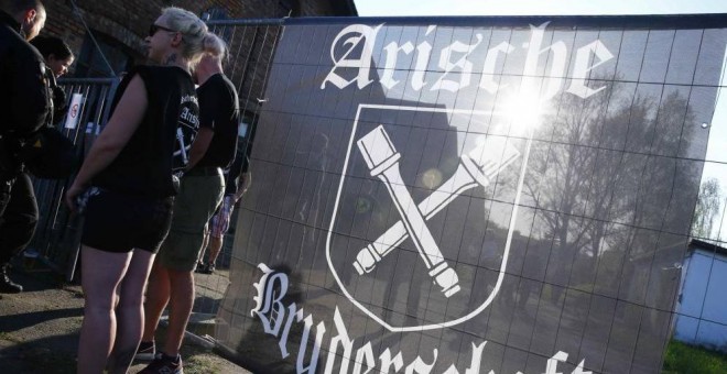 Asistentes al Festival Schwert und Schild en Ostritz | Reuters
