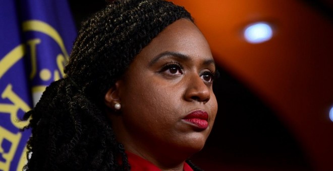 15.06.2019/ Ayanna Pressley habla durante la conferencia de Demócratas en el Congreso de Estados Unidos. REUTERS/Erin Scott