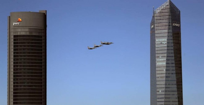 Dos de las cuatro torres en Madrid: las de PwC y KPMG. Foto: EFE