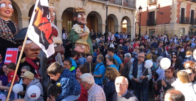 Medio millar de personas se congregaron en la plaza Mayor de Soria. / Soria ¡Ya!