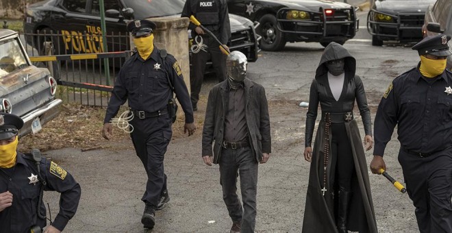 Los dos primeros episodios de 'Watchmen' revelan un guion complejo y algo de humor. / HBO