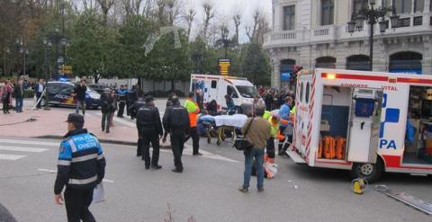 Siete atropellados en la plaza de la Escandalera. EP