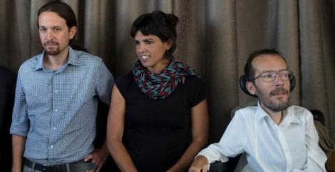 De izquierda a derecha: Pablo Iglesias, Teresa Rodríguez y Pablo Echenique.- EFE