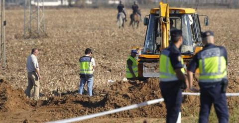 La Policía busca el cadáver de la joven desaparecida en 2009, en una imagen de archivo. -EFE