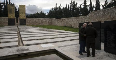 Memorial a los griegos que murieron luchando contra el nazismo.