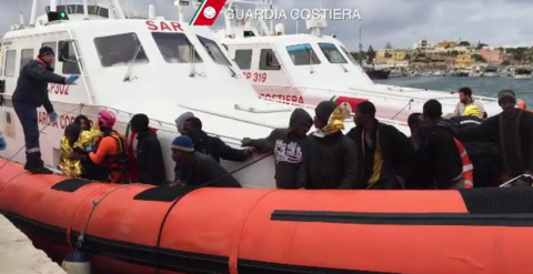Mueren 29 inmigrantes de frío al intentar llegar a Italia
