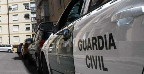 Foto de archivo de un vehículo de la Guardia Civil. EFE