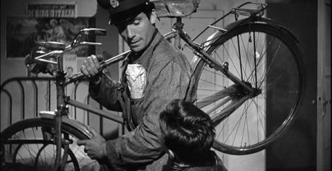 LADRÓN DE BICICLETAS (1948), de Vittorio de Sica