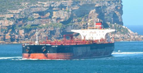 Foto del petrolero Lady M tomada en enero. / CLYDE DICKENS (shipspotting.com)