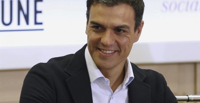 El secretario general del PSOE, Pedro Sánchez, durante la reunión de la Comisión Ejecutiva Federal, celebrada este lunes en Madrid./ EFE