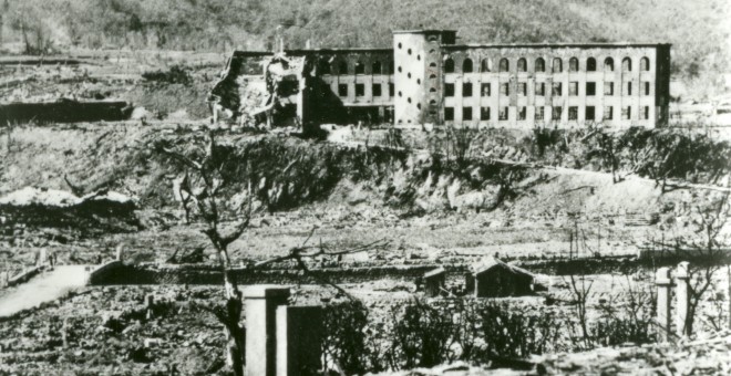 El Colegio Nacional de Shiroyama, en Nagasaki, tras la explosión de la bombra atómica.. REUTERS/Shigeo Hayashi/Nagasaki Atomic Bomb Museum