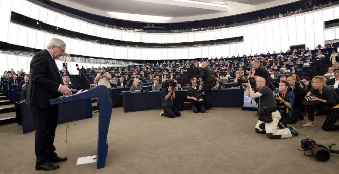 El presidente de la Comisión Europea, Jean-Claude Juncker, durante su discurso en el Parlamento Europeo. - AFP