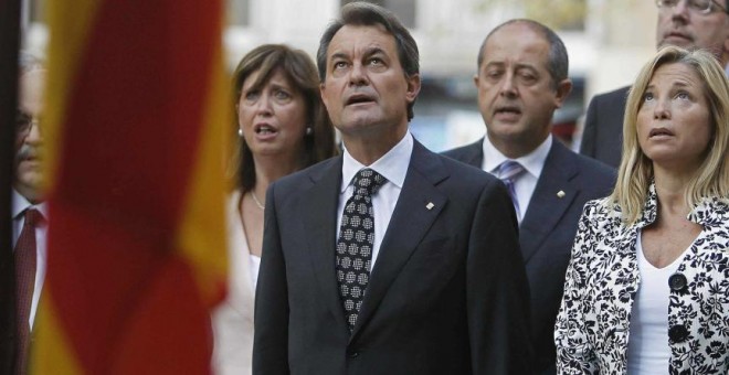 Artur Mas, Joana Ortega e Irene Rigau, entre otros miembros del Gobierno catalán./ EFE