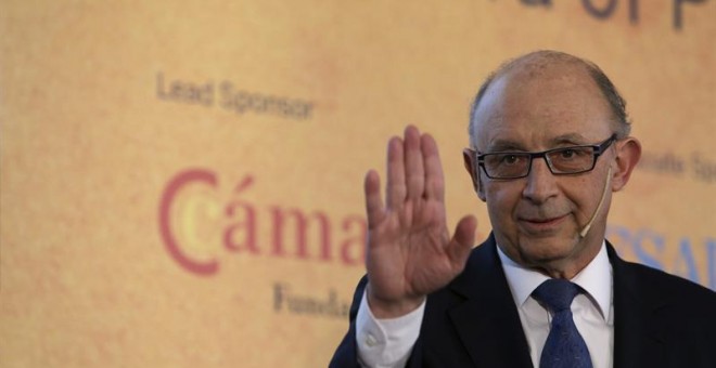 El ministro de Hacienda y Administraciones Públicas, Cristóbal Montoro, durante la clausura del segundo foro anual 'Spain Summit', organizado por Financial Times. EFE