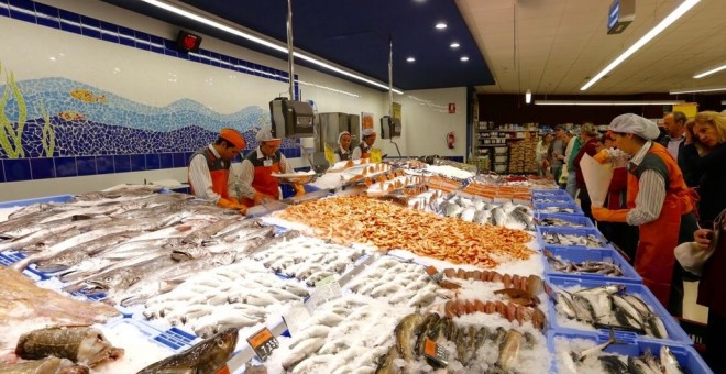 Pescadería en un establecimiento de Mercadona en Segovia. E.P.