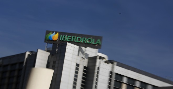 Detalle de la fachada de la sede de Iberdrola en Madrid. REUTERS