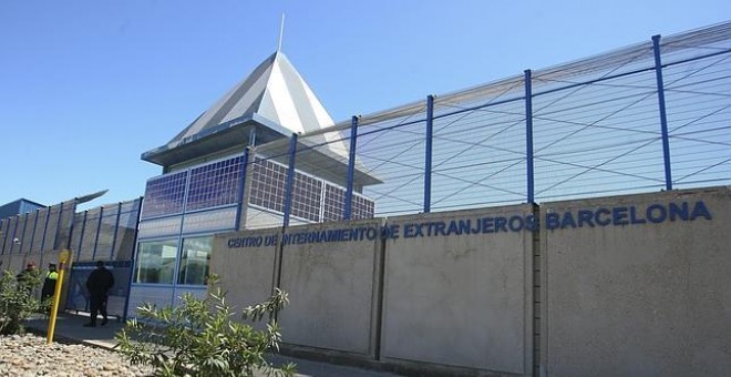 Centro de Internamiento de Extranjeros (CIE) de la Zona Franca de Barcelona